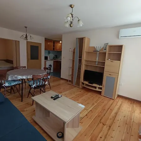 Venelin'S Sunny Apartment With Parking Space * Varna